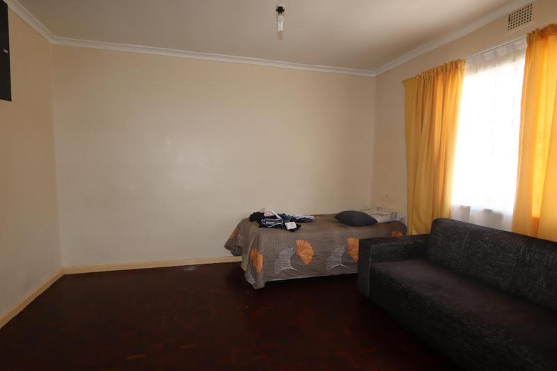 To Let 2 Bedroom Property for Rent in Gatesville Western Cape